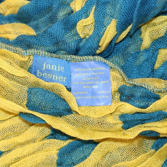 JANIE BESNER Polka Dot Scarf Wrap - Picture 5 of 5